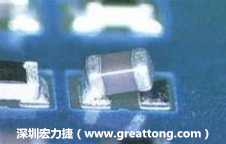 墓碑：Tombstone，又稱「立碑」