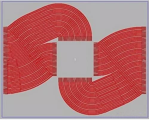 (中間)任意角度布線不僅有助于縮短導線長度，而且在確保滿足所有要求的同時占用更小的面積；